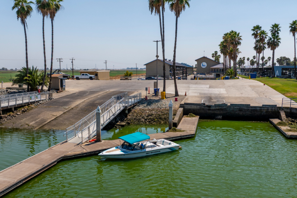 Boats-10